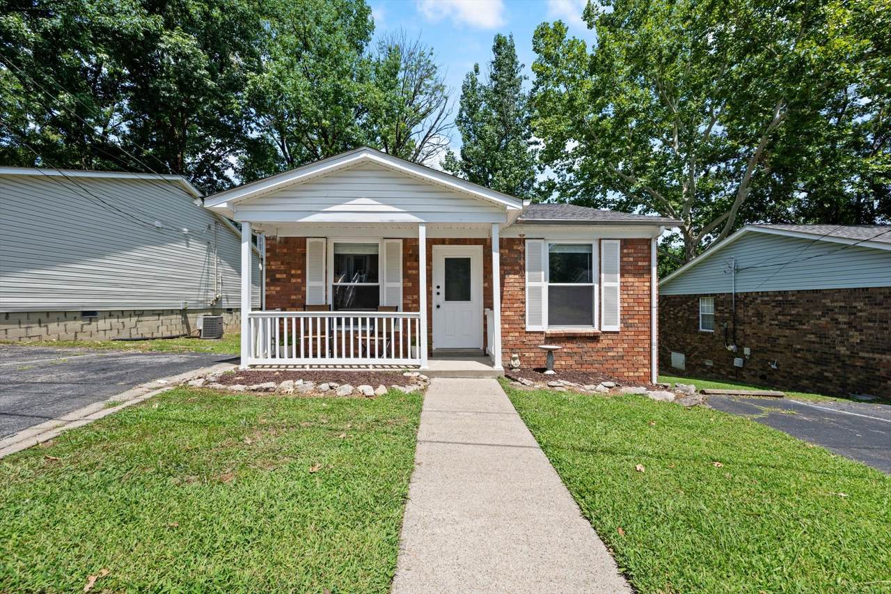 102 Five Oaks Dr - Photo 1