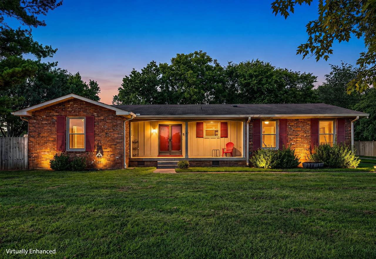 108 Savely Dr - Photo 1