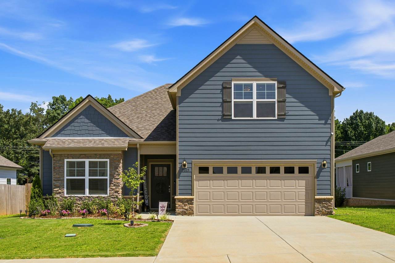 9025 Ada Way - Photo 1