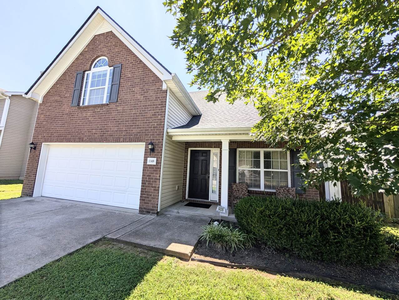 1148 Shire Dr - Photo 1