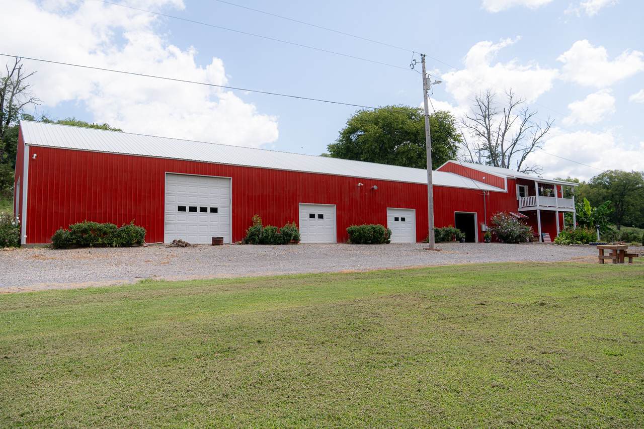 27 Bishop Hollow Ln - Photo 1