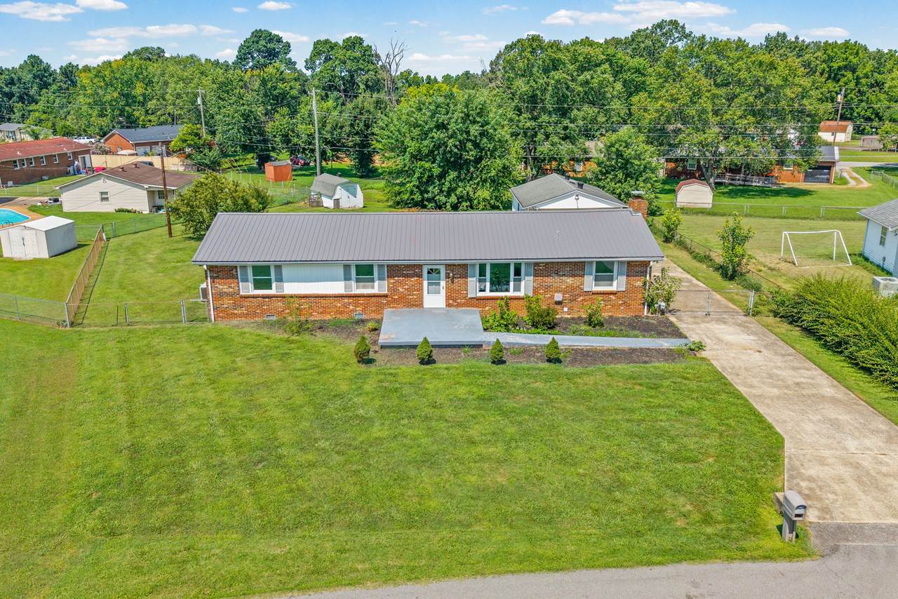 203 Sewell Dr - Photo 1