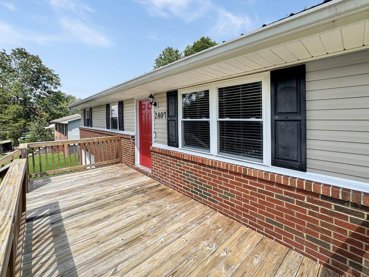 https://bt-photos.global.ssl.fastly.net/nashville/1280_boomver_1_RTC3319362-1.jpg