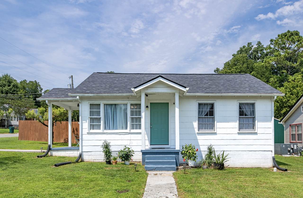 504 Lincoln St - Photo 1