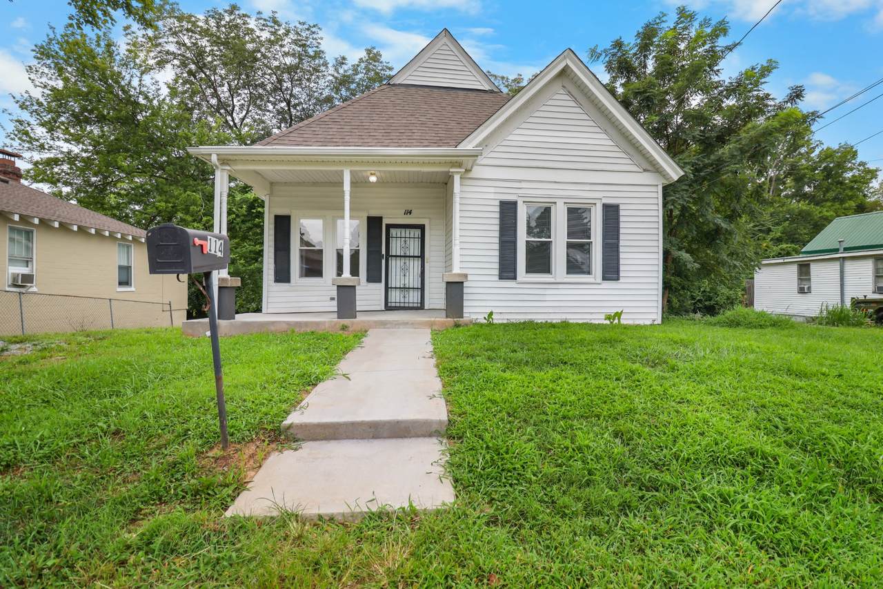 114 Emory St - Photo 1