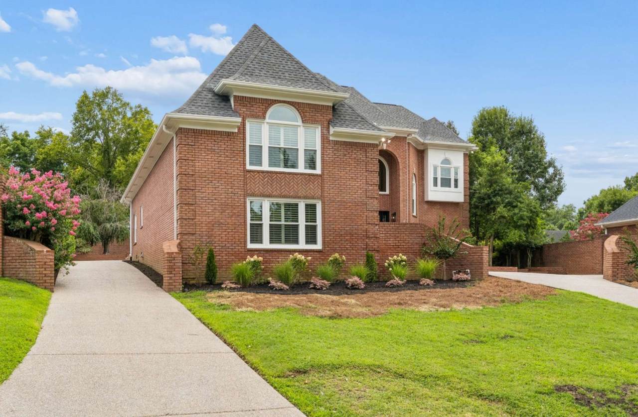 https://bt-photos.global.ssl.fastly.net/nashville/1280_boomver_1_RTC3319811-1.jpg