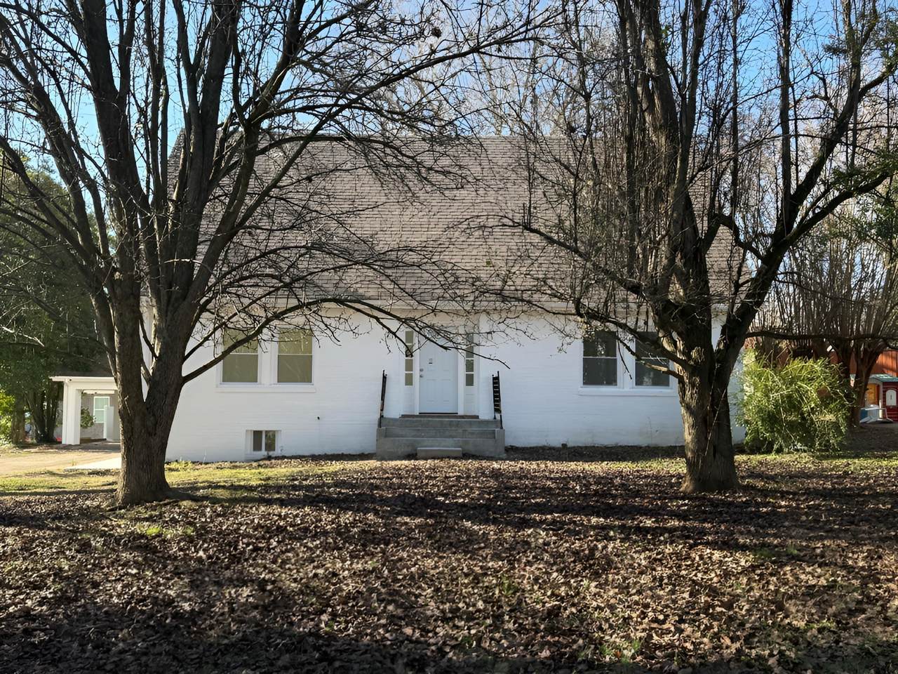 103 Springer Dr - Photo 1