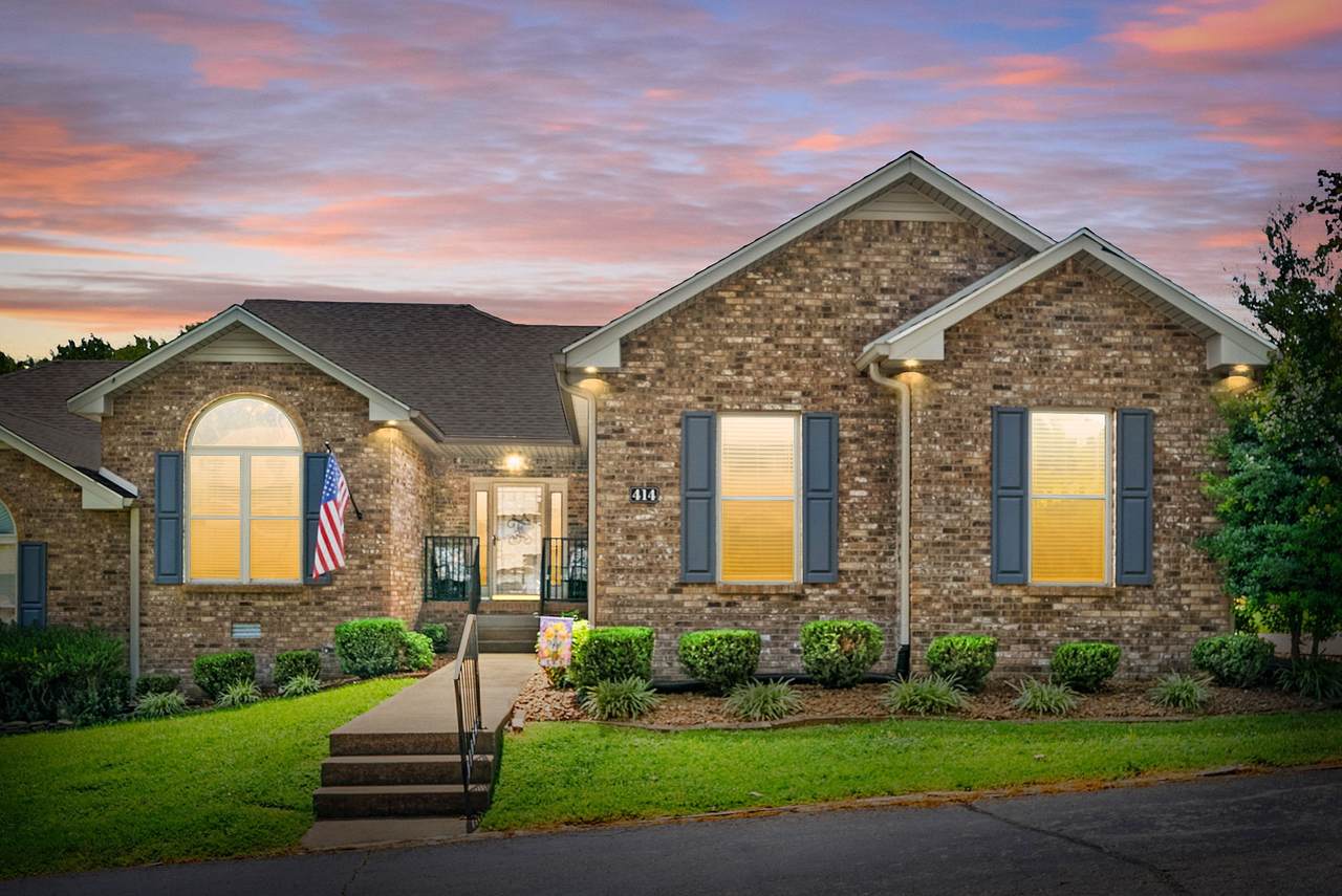 414 Country Club Ct - Photo 1