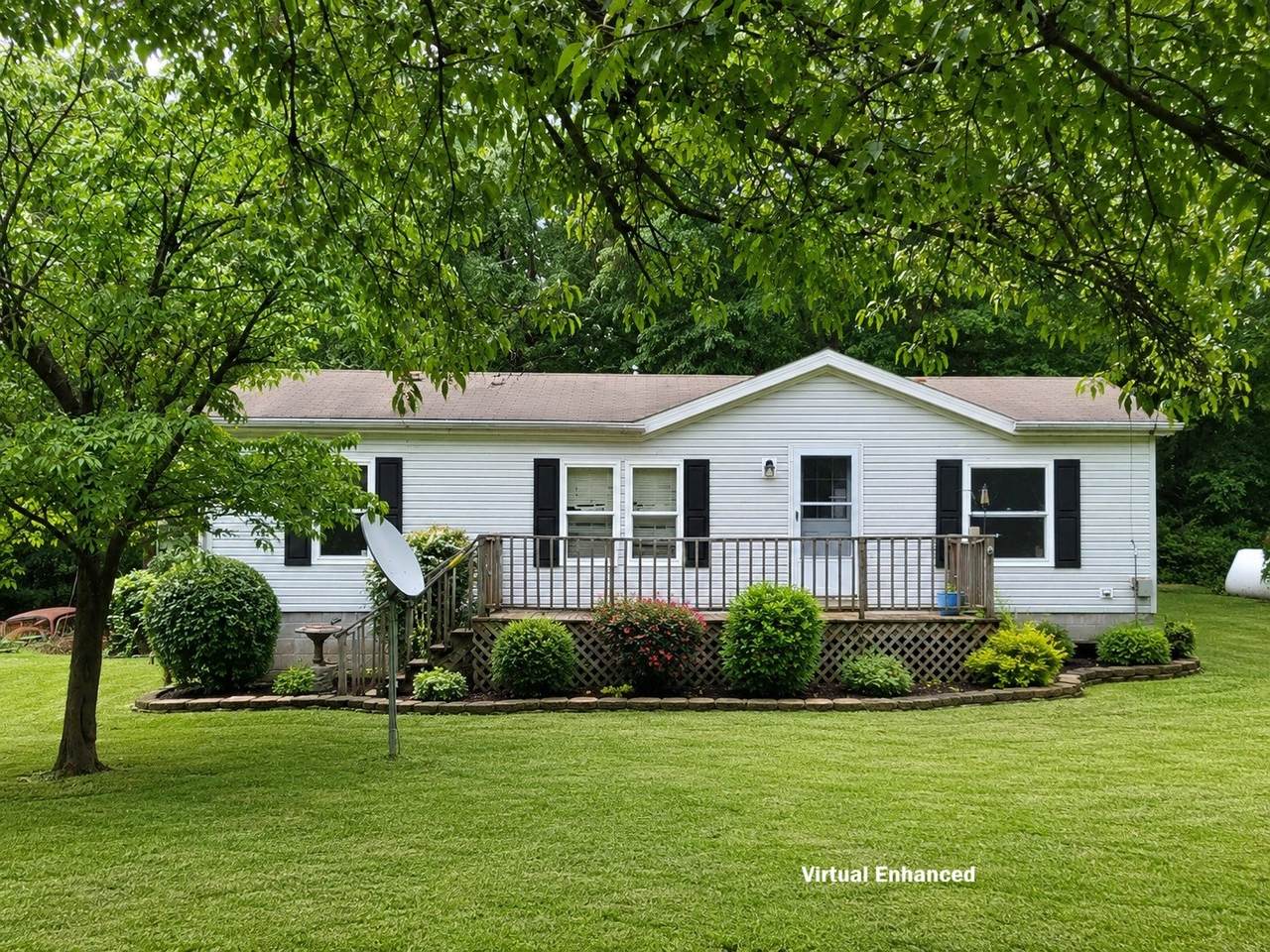 145 Edgewood Ln - Photo 1