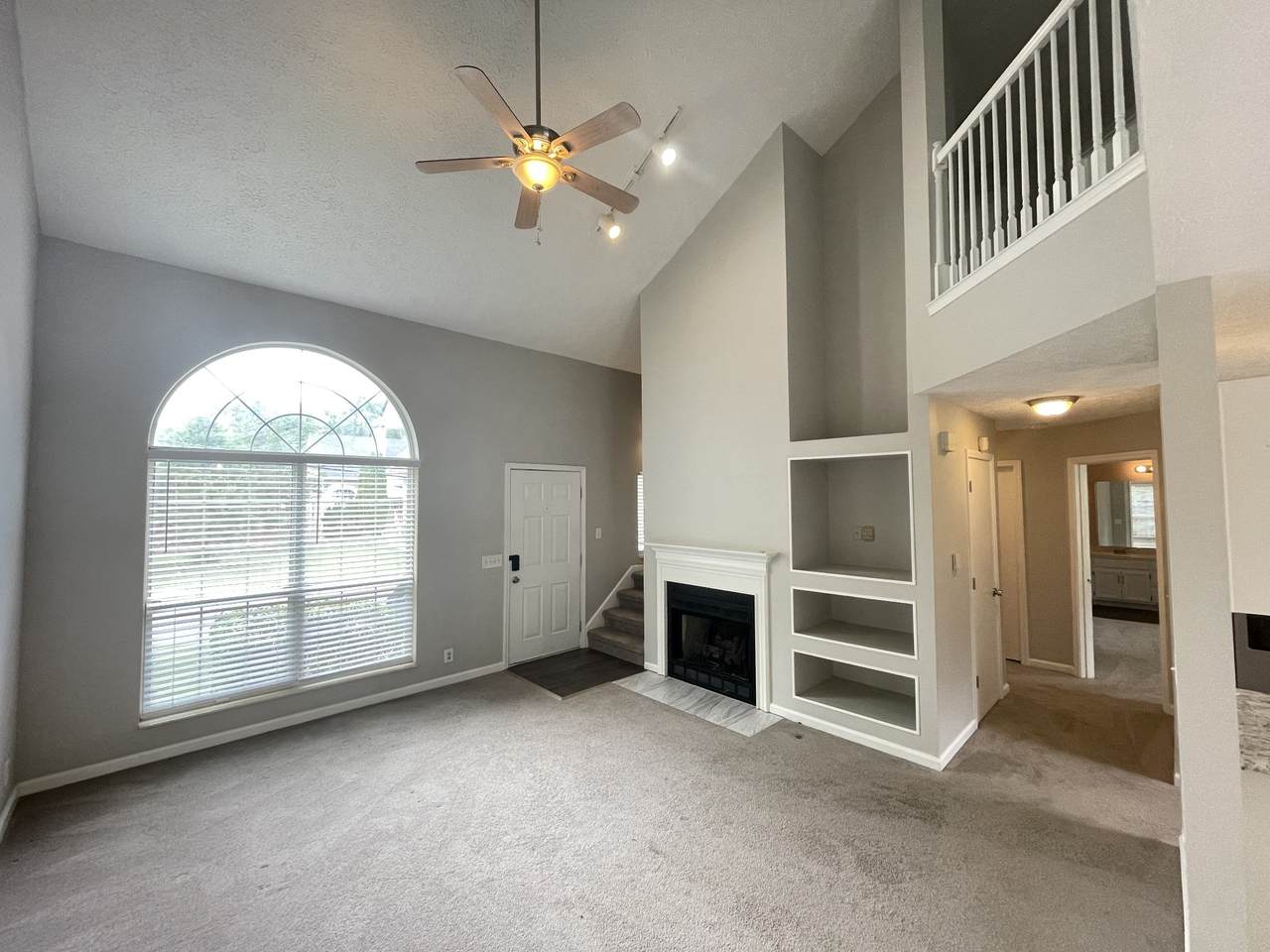 https://bt-photos.global.ssl.fastly.net/nashville/1280_boomver_1_RTC3319994-1.jpg