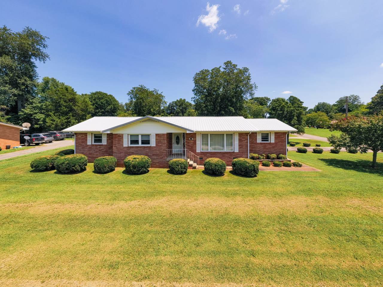 1111 Holders Cove Rd - Photo 1