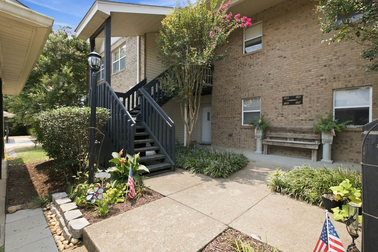 1809 Brockton Pl - Photo 1