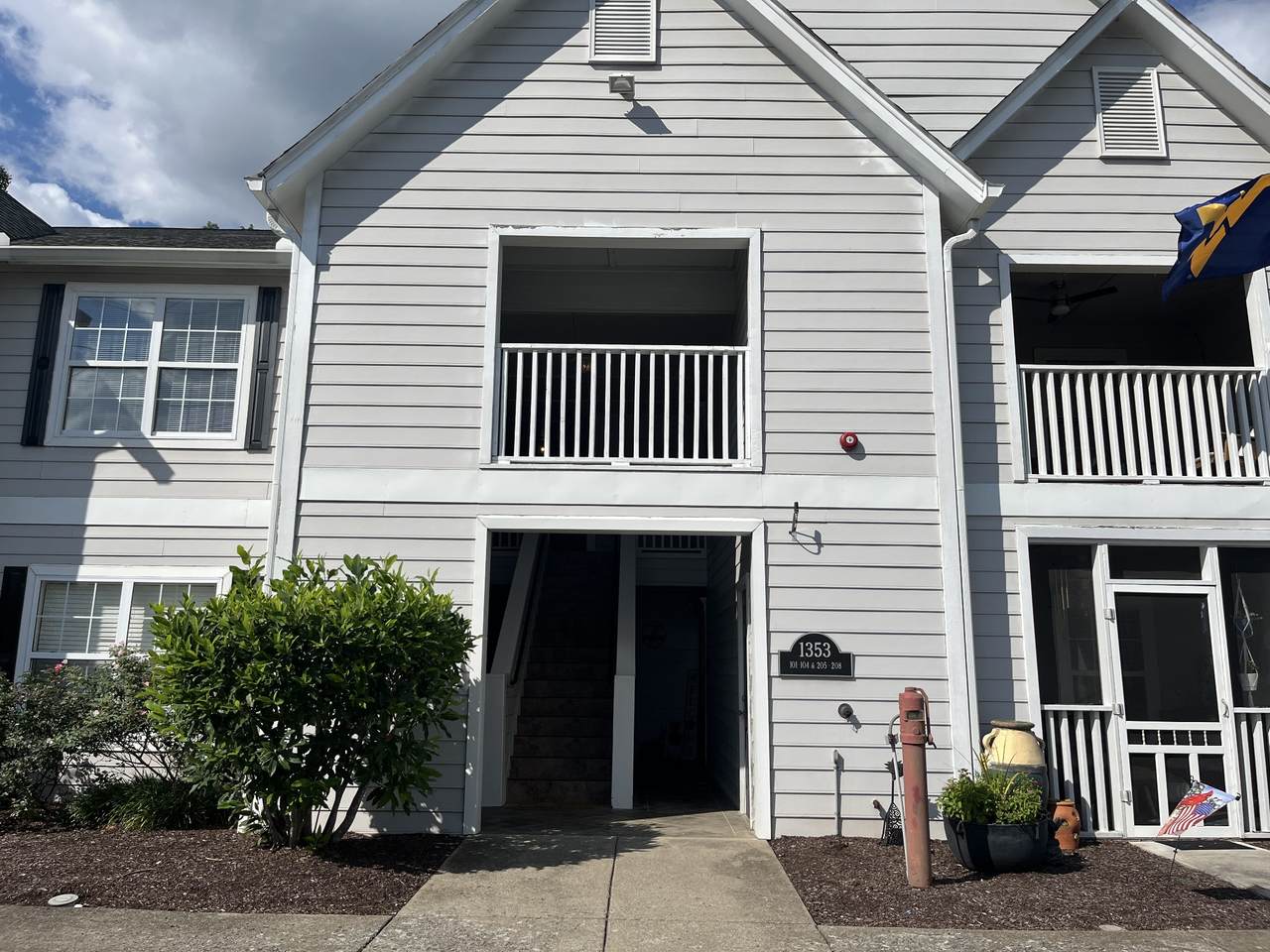 1353 Highway 12 - Photo 1