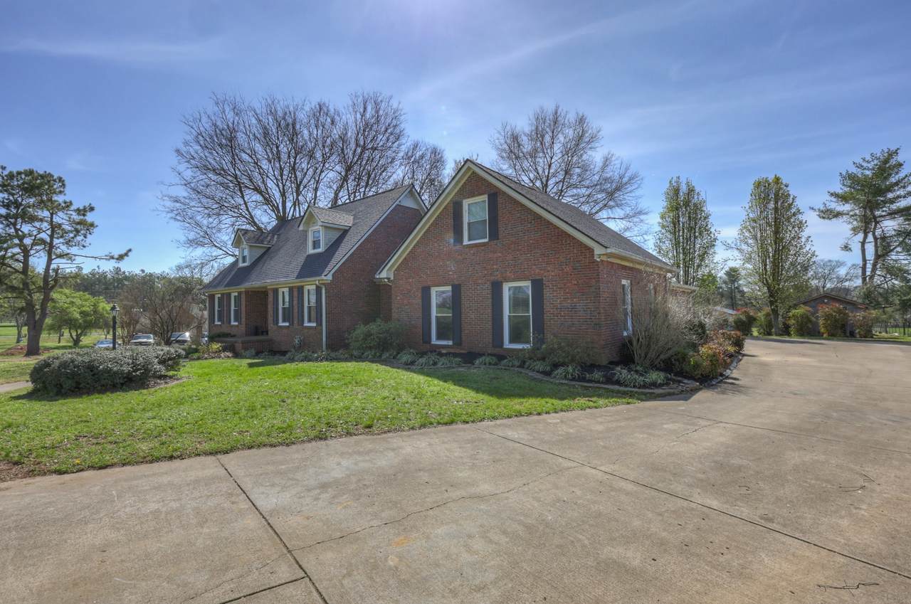https://bt-photos.global.ssl.fastly.net/nashville/1280_boomver_1_RTC3320180-1.jpg