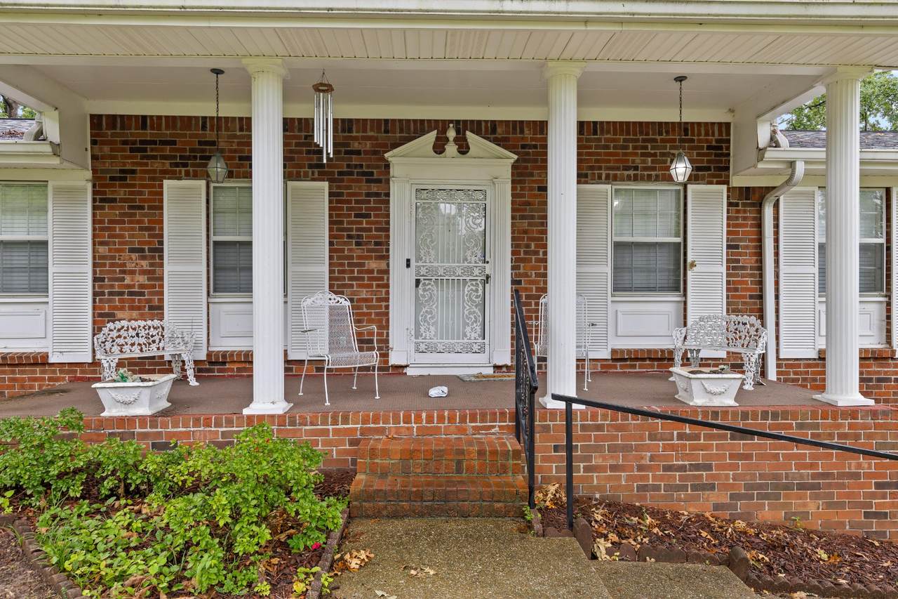 https://bt-photos.global.ssl.fastly.net/nashville/1280_boomver_1_RTC3320229-1.jpg