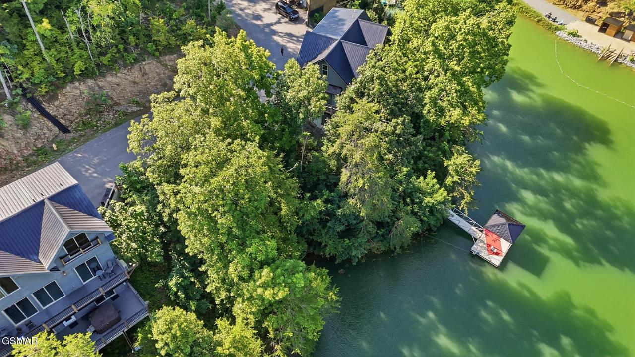 244 Jolene Way - Photo 1