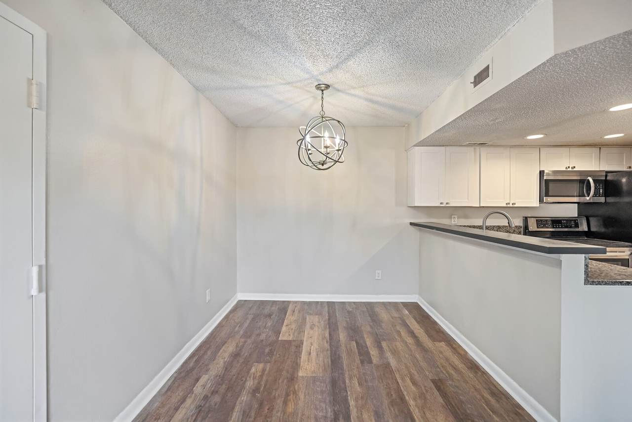 102 General Jackson Ln - Photo 1