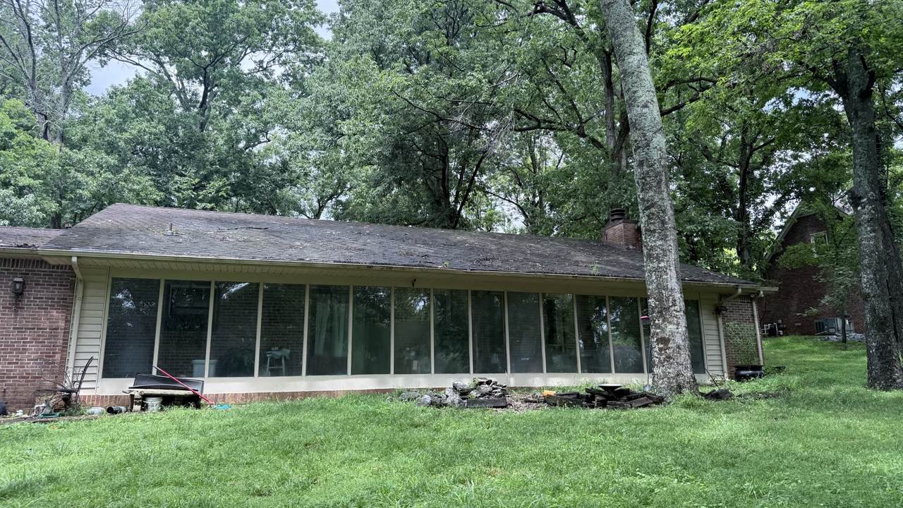 1144 Emily Ct - Photo 1