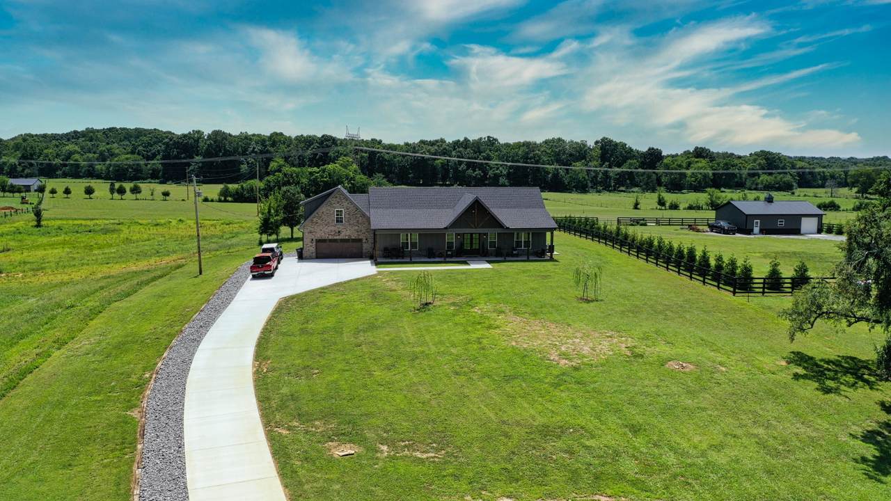https://bt-photos.global.ssl.fastly.net/nashville/1280_boomver_1_RTC3322556-1.jpg