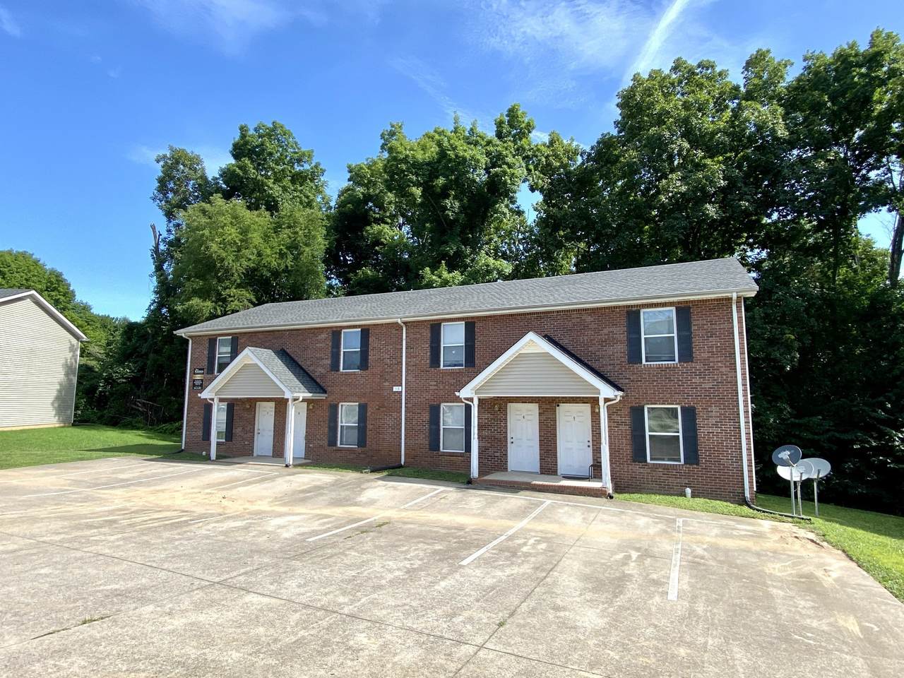 513 Peachers Ridge - Photo 1