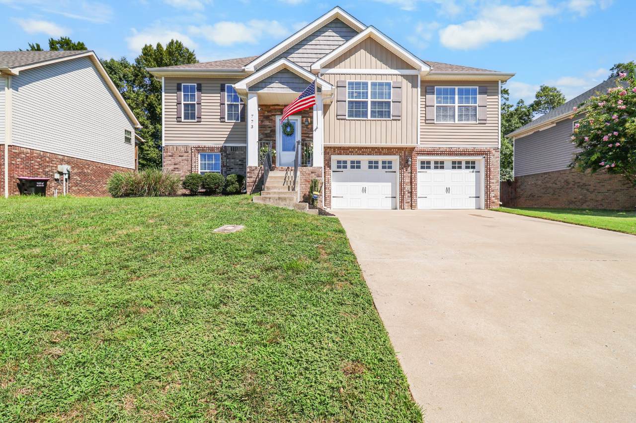 773 Banister Dr - Photo 1