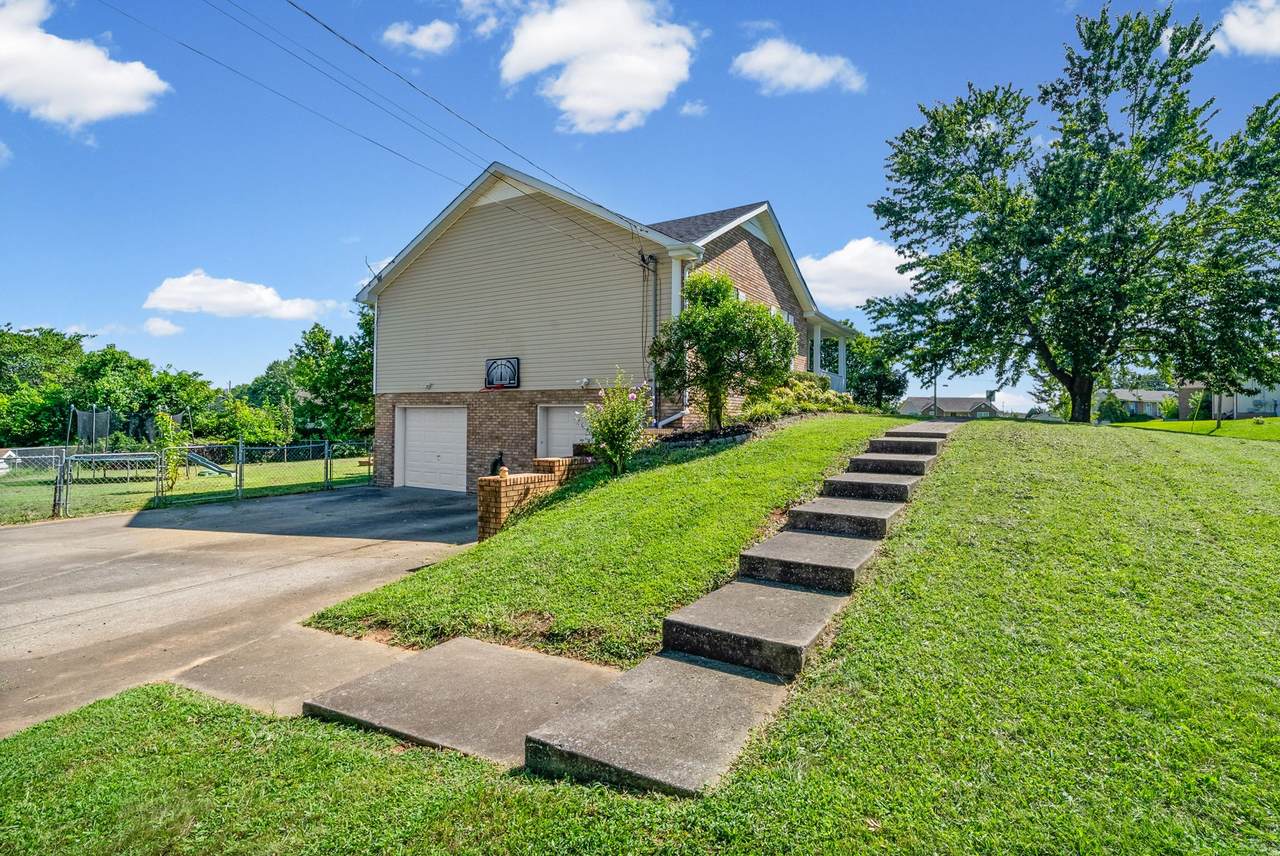 https://bt-photos.global.ssl.fastly.net/nashville/1280_boomver_1_RTC3333670-1.jpg