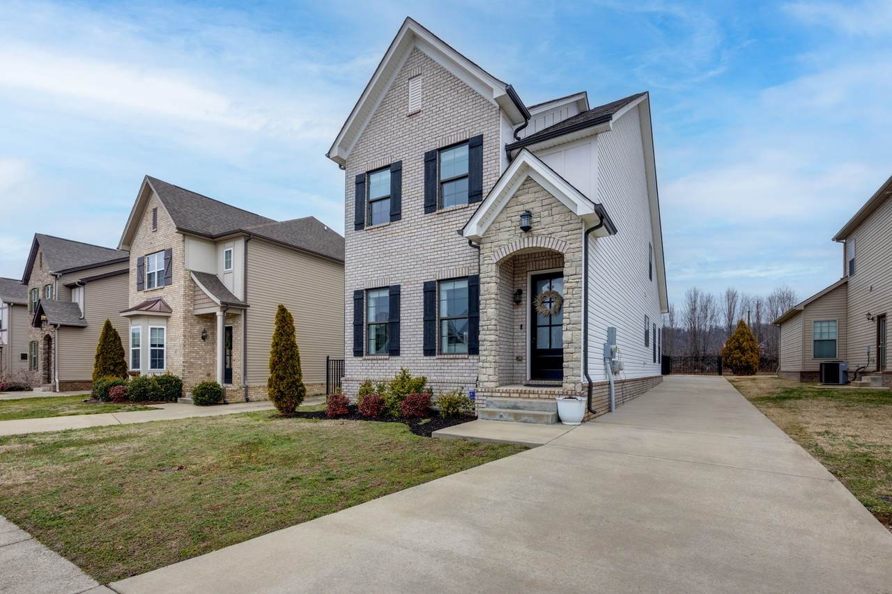 https://bt-photos.global.ssl.fastly.net/nashville/1280_boomver_1_RTC3333723-1.jpg