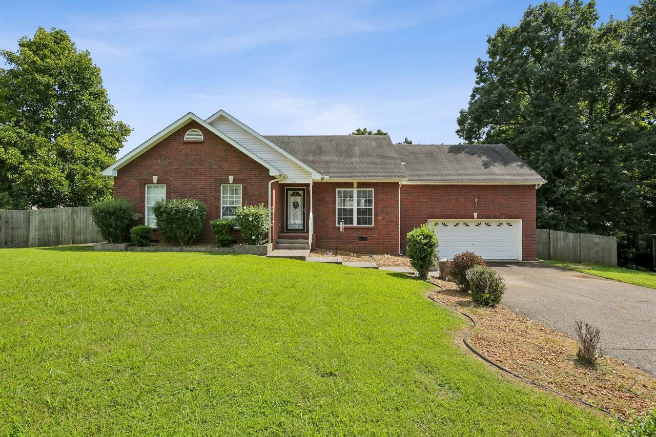 1156 Franklin Dr - Photo 1