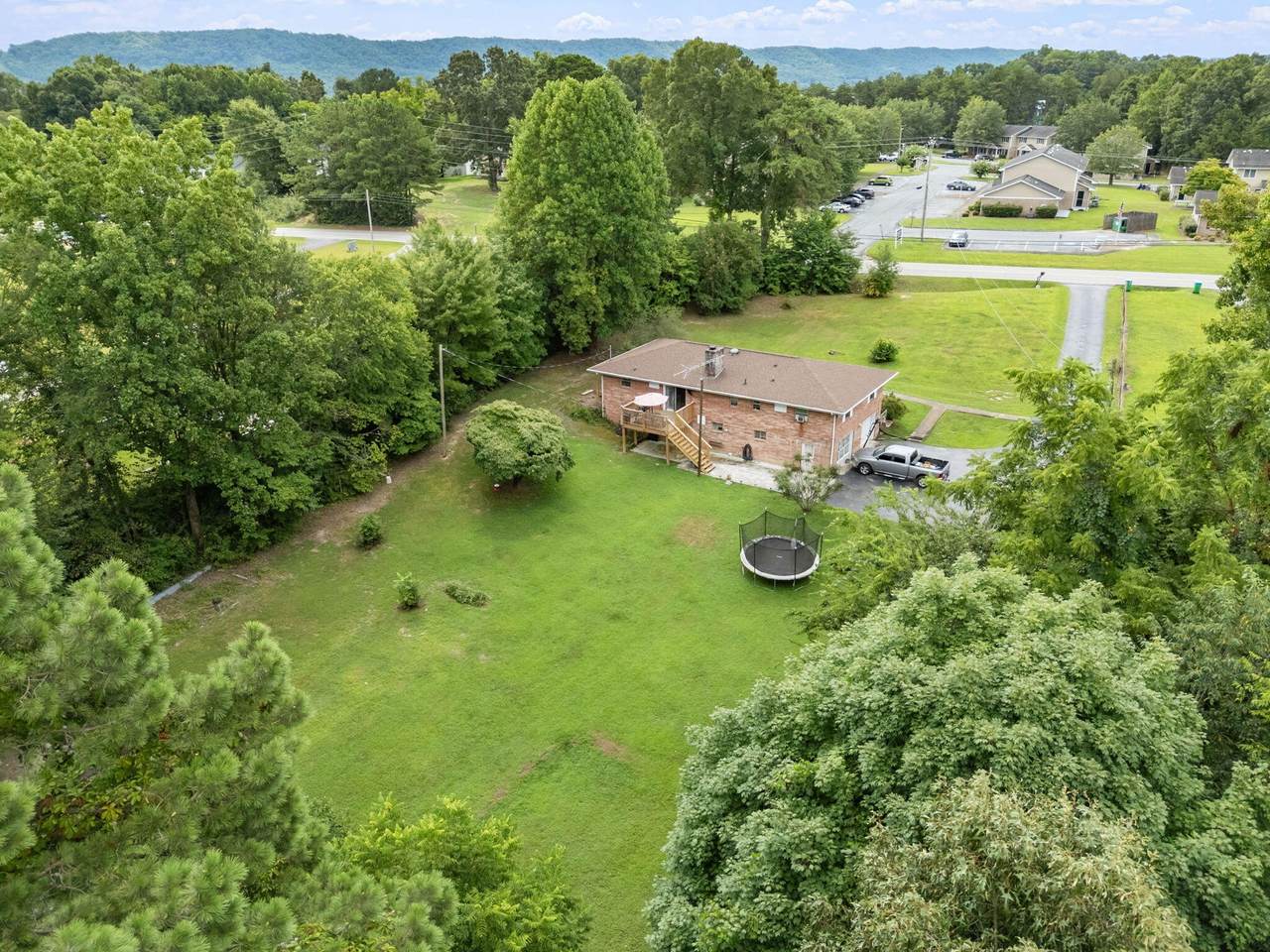 https://bt-photos.global.ssl.fastly.net/nashville/1280_boomver_1_RTC3335729-1.jpg