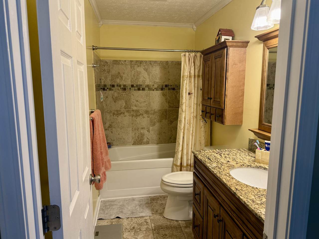 https://bt-photos.global.ssl.fastly.net/nashville/1280_boomver_1_RTC3335805-1.jpg