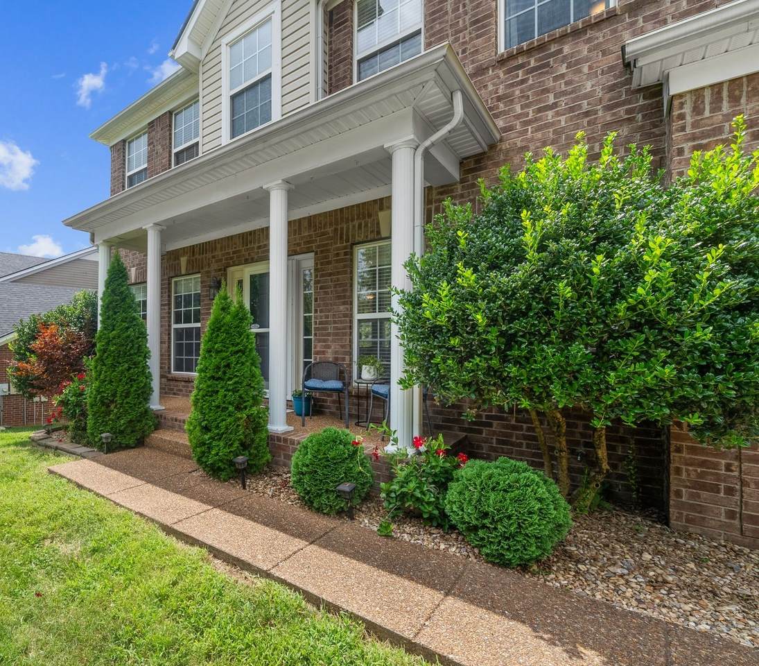 https://bt-photos.global.ssl.fastly.net/nashville/1280_boomver_1_RTC3336001-1.jpg