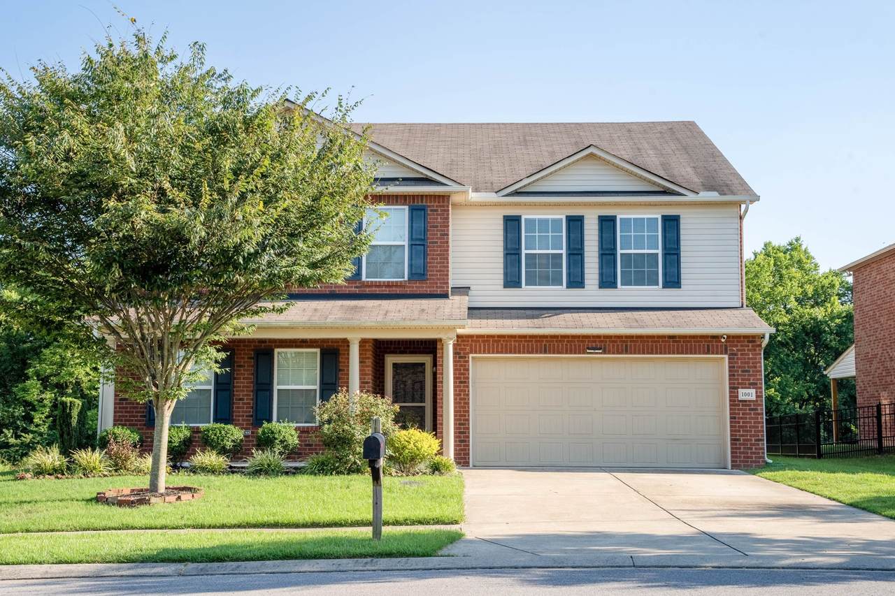 1001 Benwick Rd - Photo 1