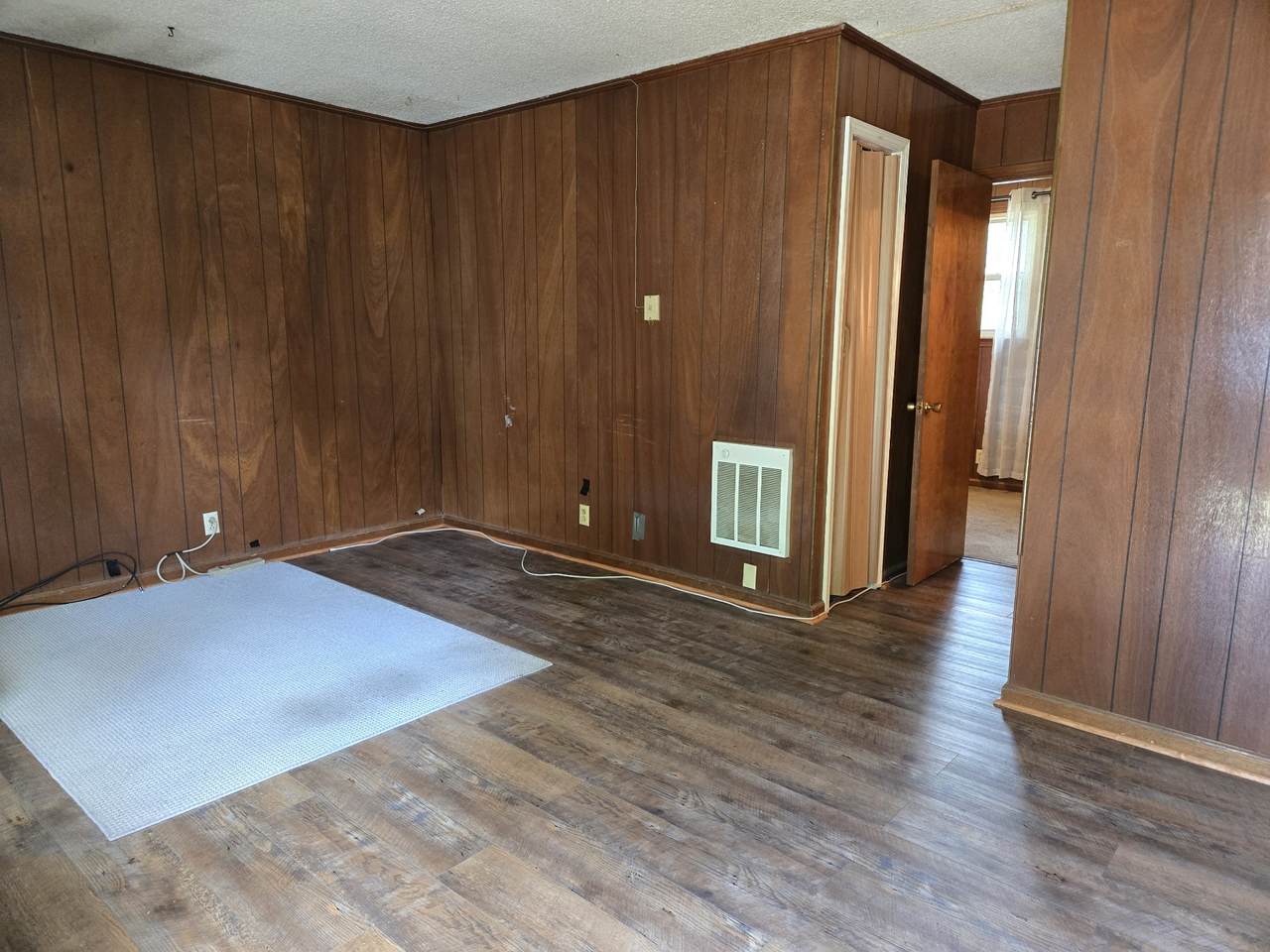 https://bt-photos.global.ssl.fastly.net/nashville/1280_boomver_1_RTC3336077-1.jpg