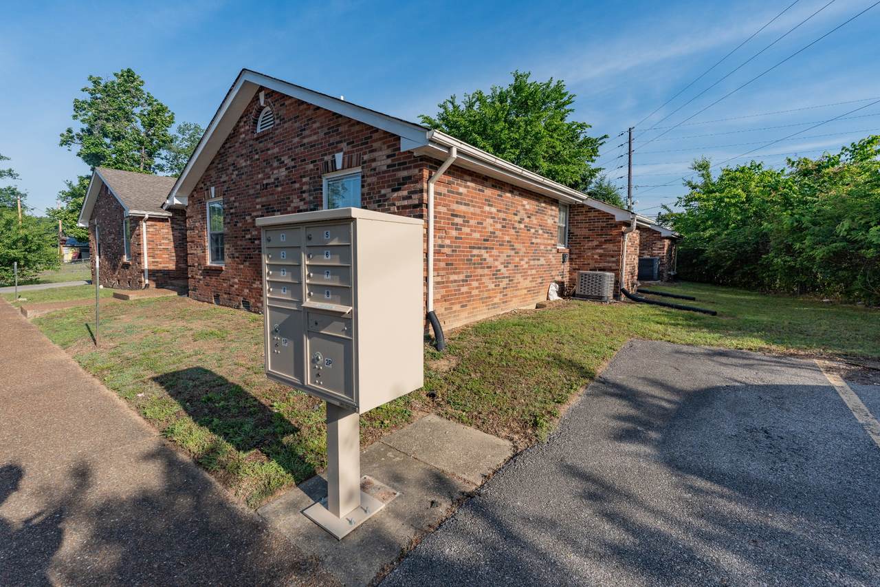 https://bt-photos.global.ssl.fastly.net/nashville/1280_boomver_1_RTC3336102-1.jpg