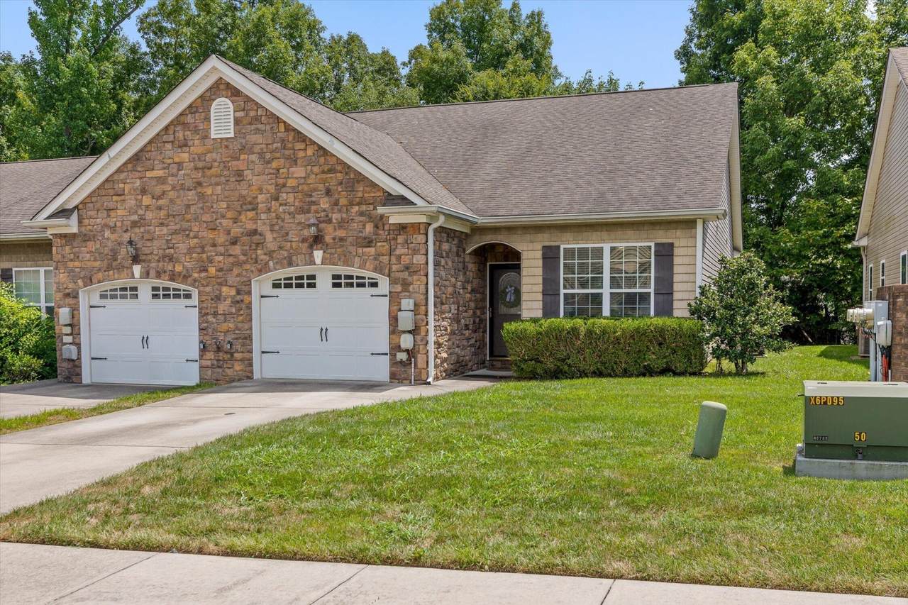 7648 Magnolia Leaf Lane - Photo 1