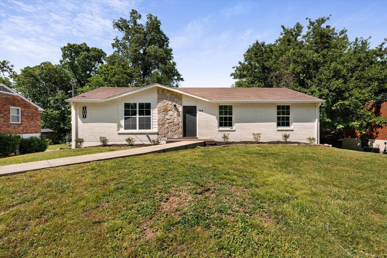 344 Lynn Dr - Photo 1