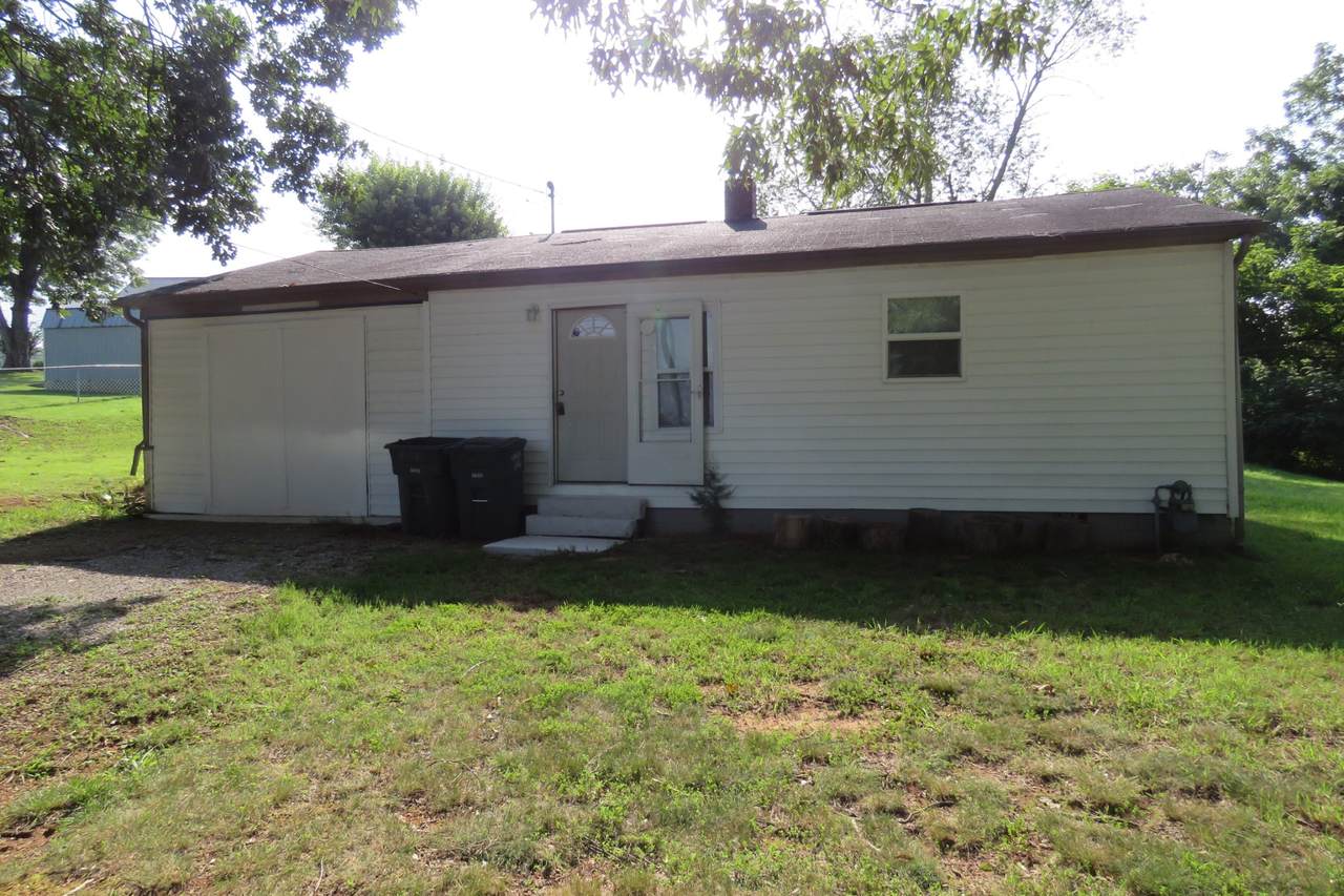 14 Oak St - Photo 1