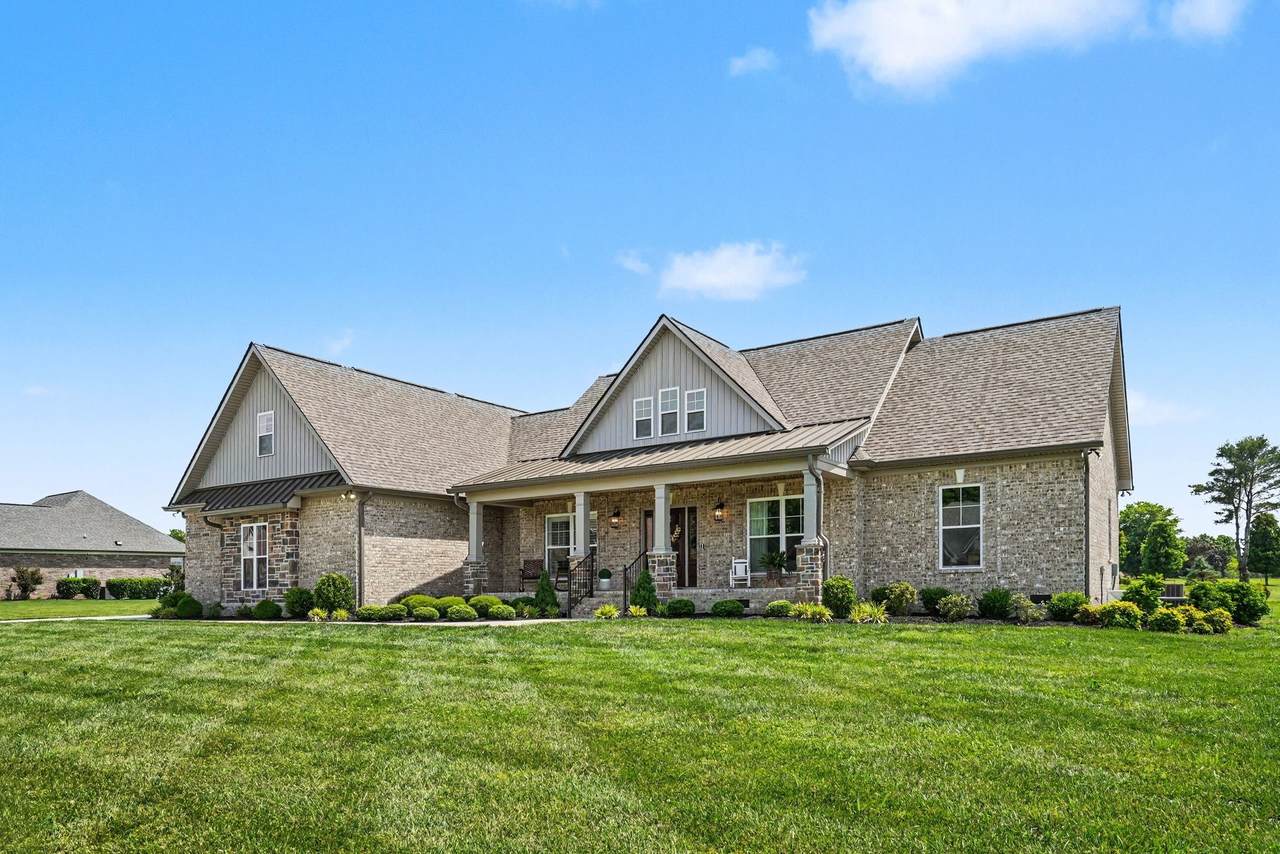 8002 Traditions Ln - Photo 1