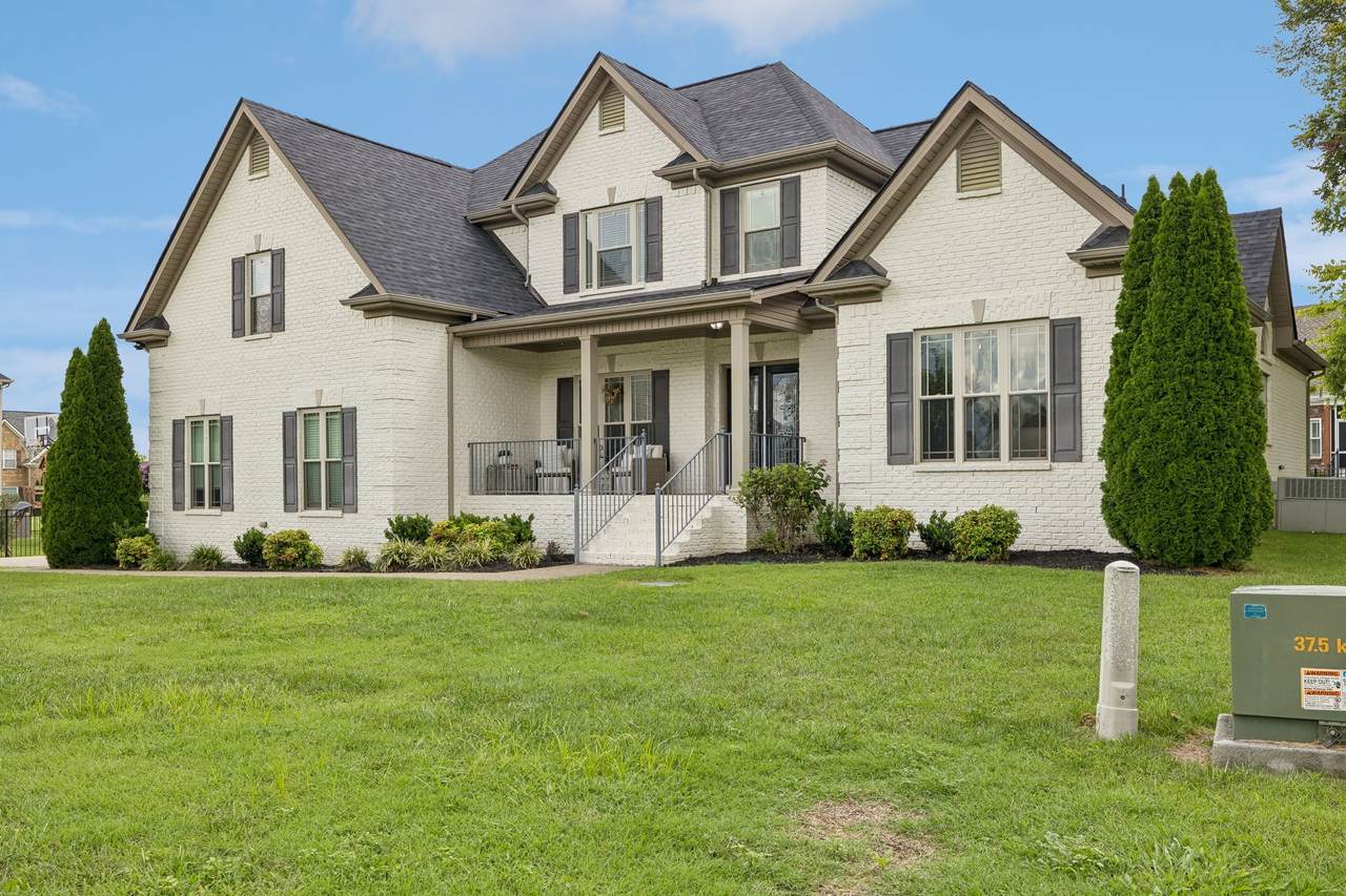 1404 Stewart Creek Rd - Photo 1