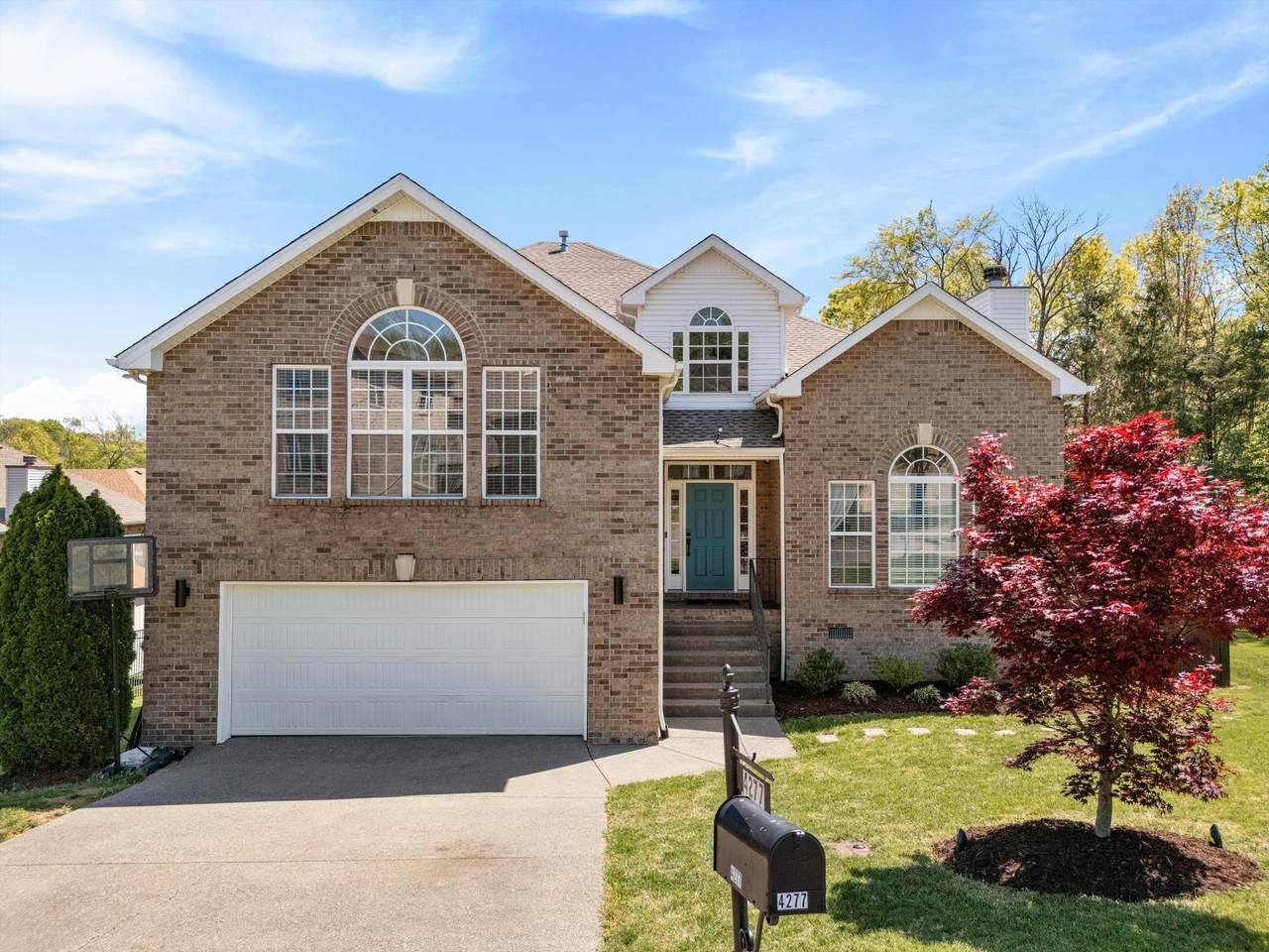 https://bt-photos.global.ssl.fastly.net/nashville/1280_boomver_1_RTC3336169-1.jpg