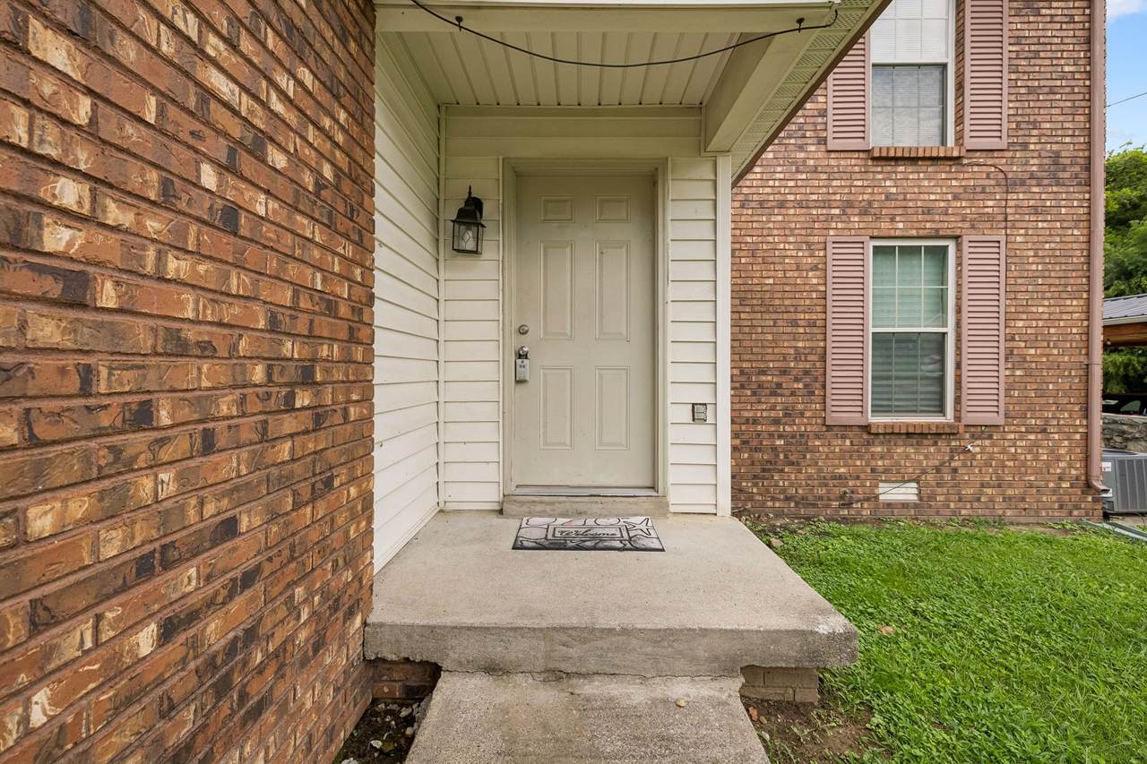 https://bt-photos.global.ssl.fastly.net/nashville/1280_boomver_1_RTC3336171-1.jpg