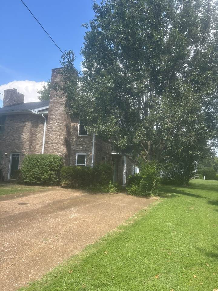 2431 Robbie Ct - Photo 1