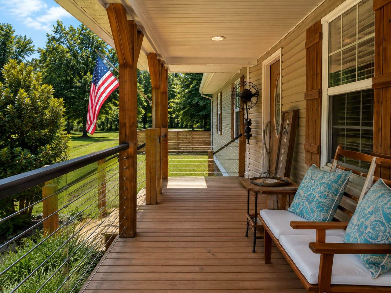 https://bt-photos.global.ssl.fastly.net/nashville/1280_boomver_1_RTC3336232-1.jpg