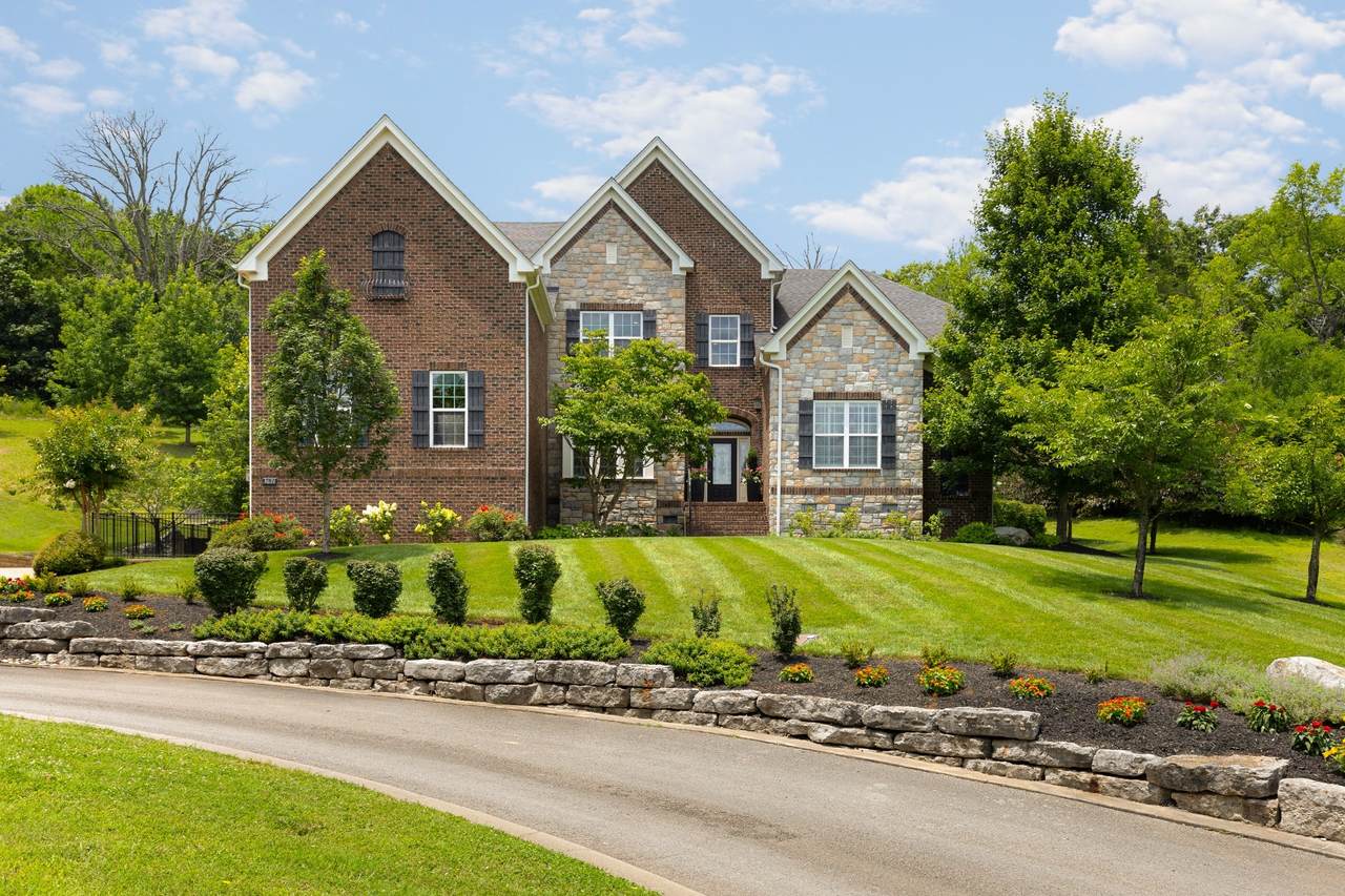 https://bt-photos.global.ssl.fastly.net/nashville/1280_boomver_1_RTC3336290-1.jpg