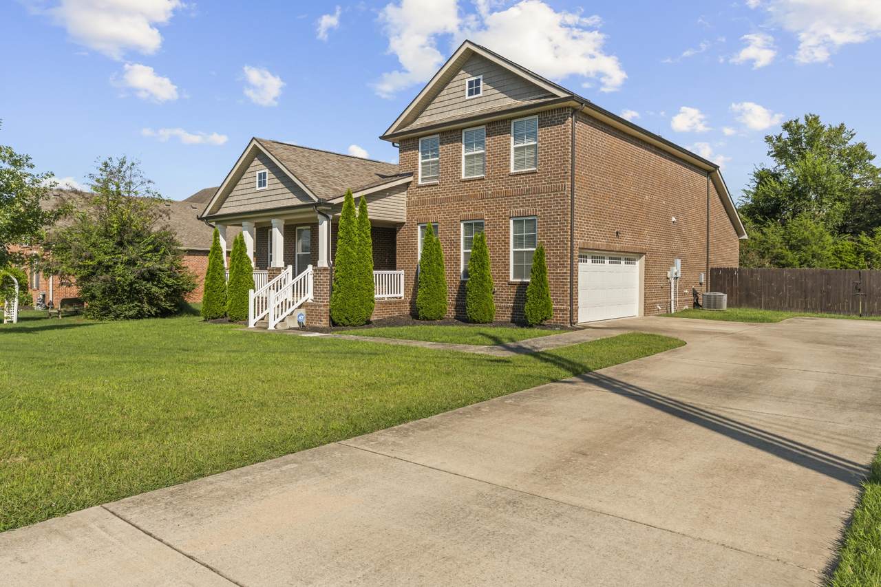 https://bt-photos.global.ssl.fastly.net/nashville/1280_boomver_1_RTC3336378-1.jpg