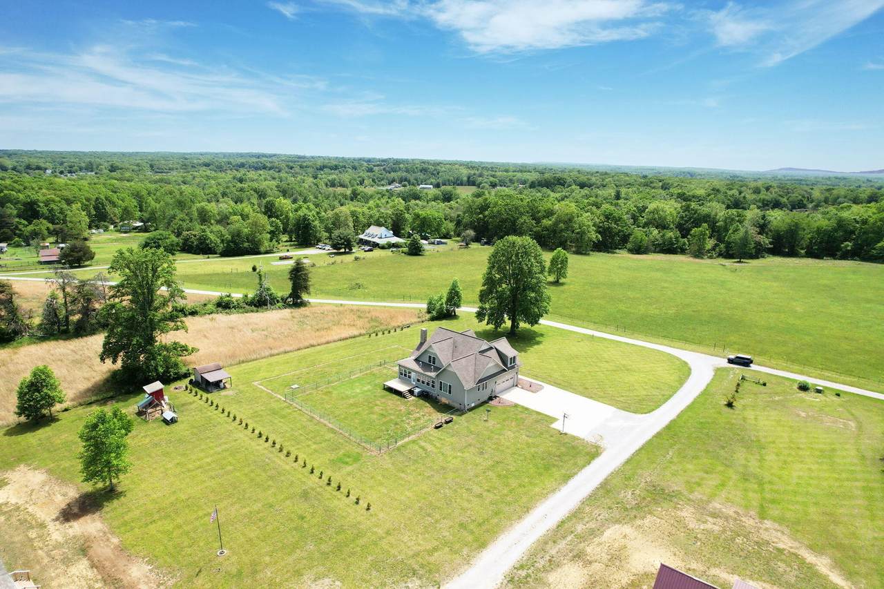 380 Brittany Lane - Photo 1