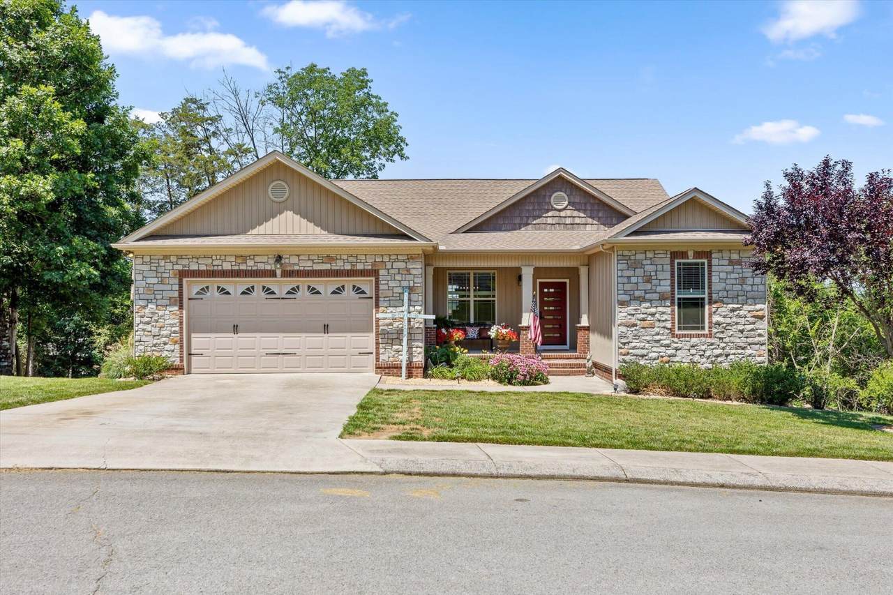 9083 Sunridge Drive - Photo 1