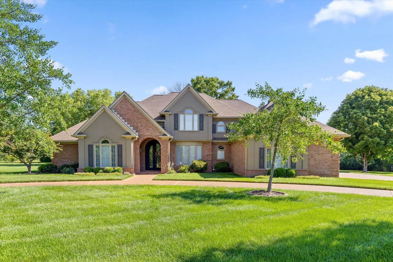 7729 Diamondhead Drive - Photo 1
