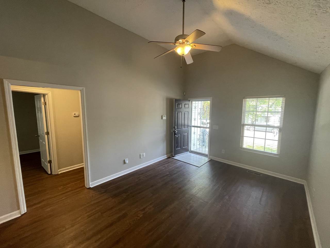 https://bt-photos.global.ssl.fastly.net/nashville/1280_boomver_1_RTC3347197-1.jpg