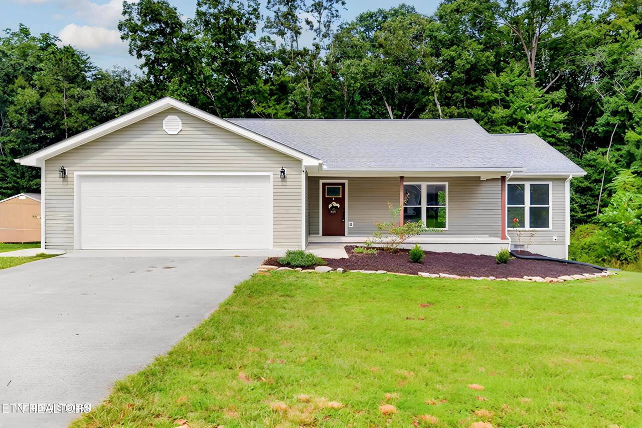174 Grove Loop - Photo 1